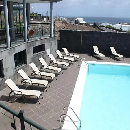 Playa Blanca Sleeps 18 Pool Wifi Villa *