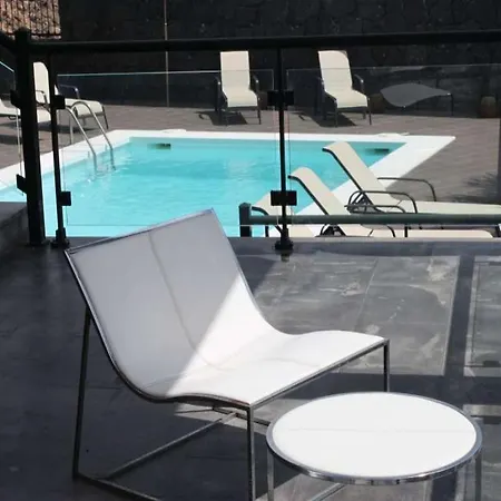 Playa Blanca Sleeps 18 Pool Wifi *